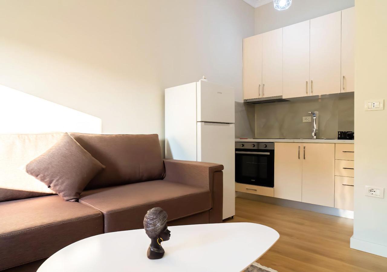 Home Inn Apartment 2 Near City Center Тирана Екстериор снимка
